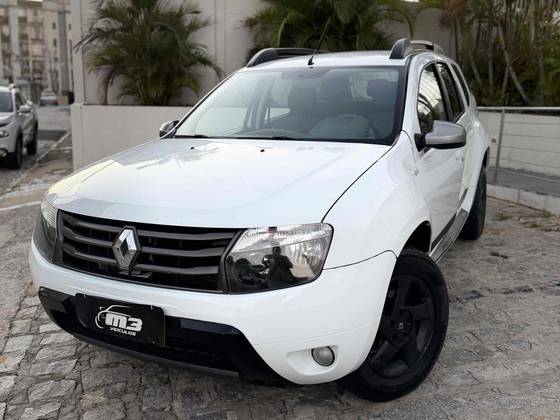RENAULT DUSTER 2.0 DYNAMIQUE 4X2 16V FLEX 4P AUTOMÁTICO